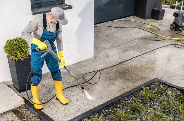 Professional Pressure Washing in Altoona, IA